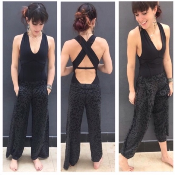 lululemon athletica Pants - Lululemon Wide Legs Pants